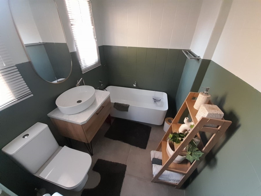 3 Bedroom Property for Sale in Geelhoutpark North West